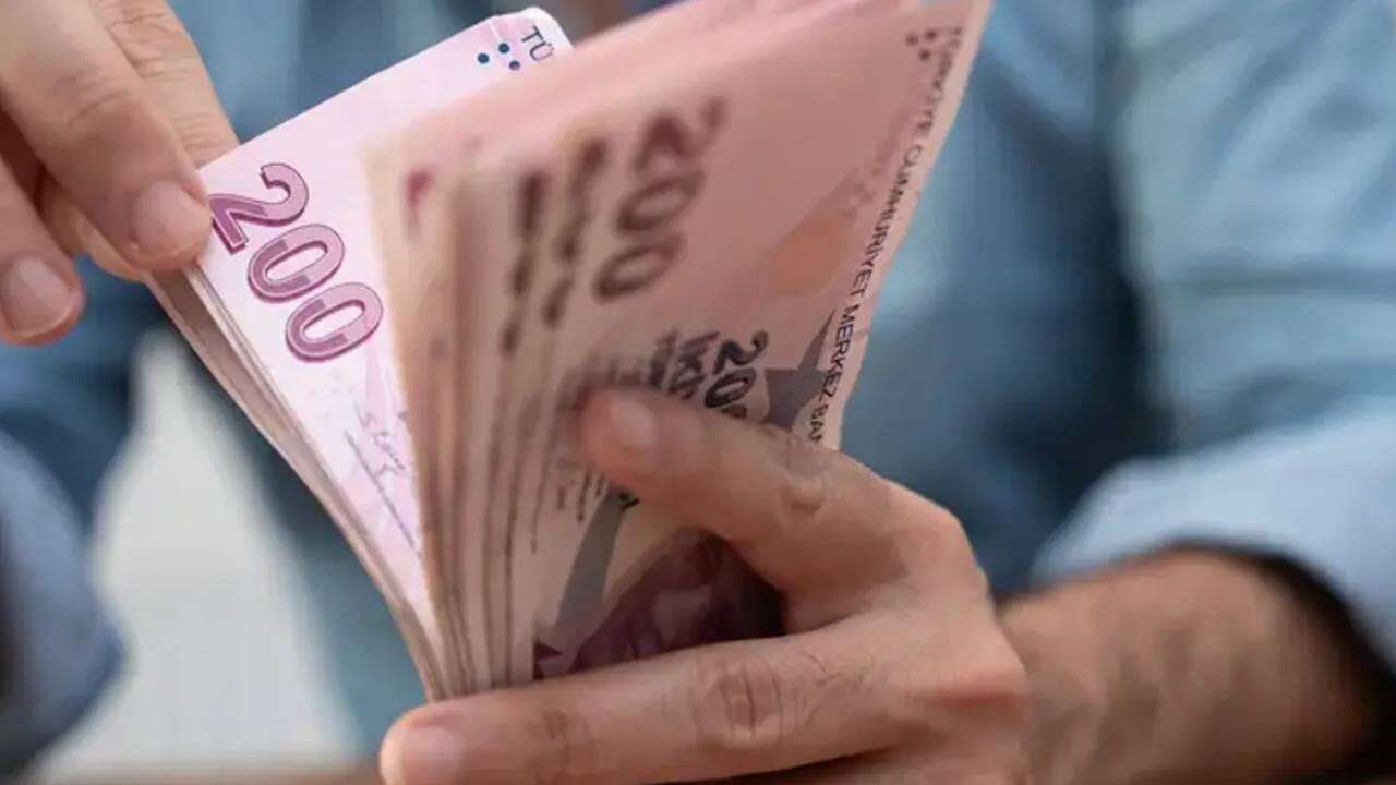 9 Eylül 1999 sonrası sigortalılara müjde kapıda: Kademeli emeklilik için Meclis düğmeye bastı, işte yaş ve prim formülü! 3